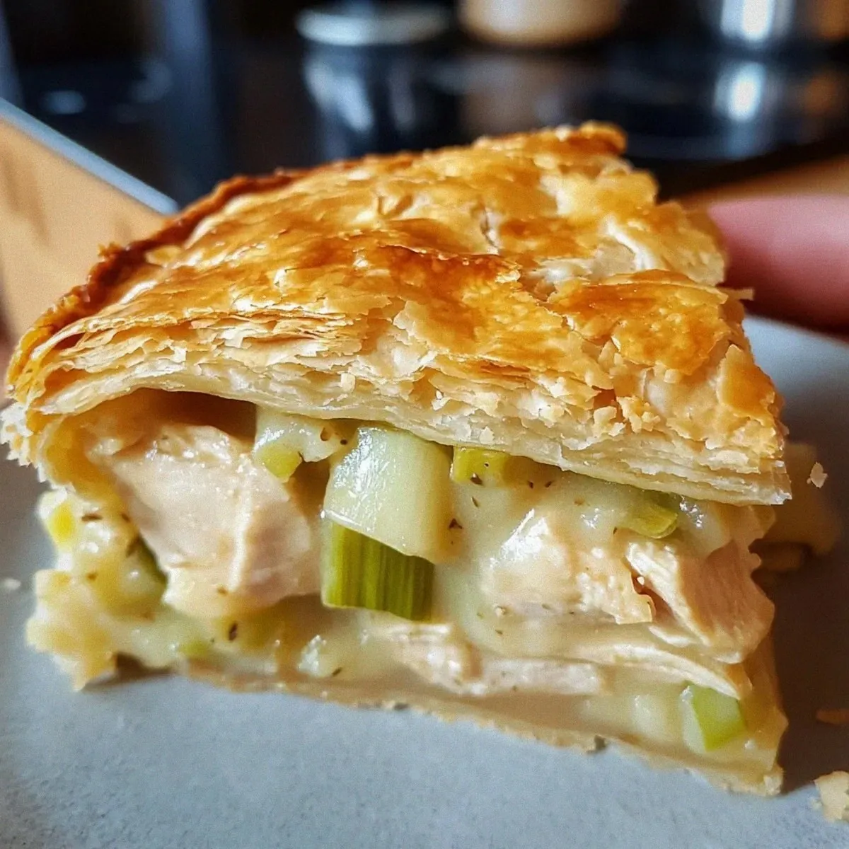 Irresistible Chicken and Leek Pie for Cozy Family Nights