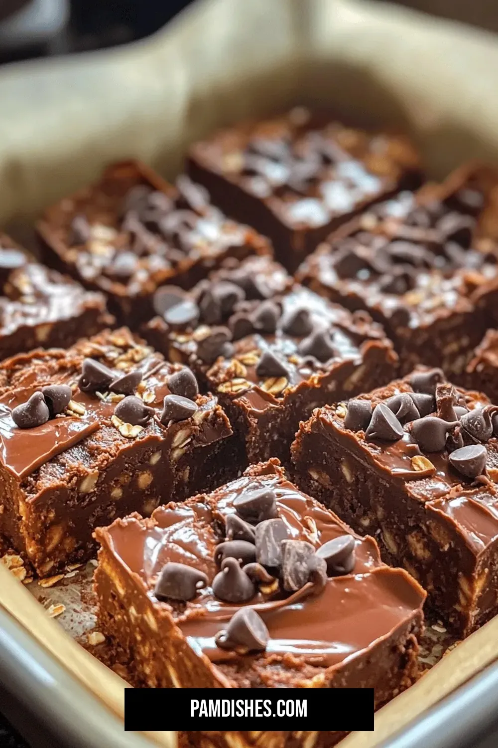 Indulge in Guilt-Free Delight: No Bake Chocolate Oat Bars Recipe