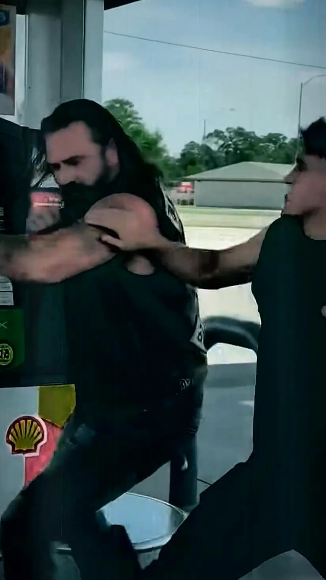 I Became the Girl Who Was Saved by a Biker on a Dark Night at the Shell