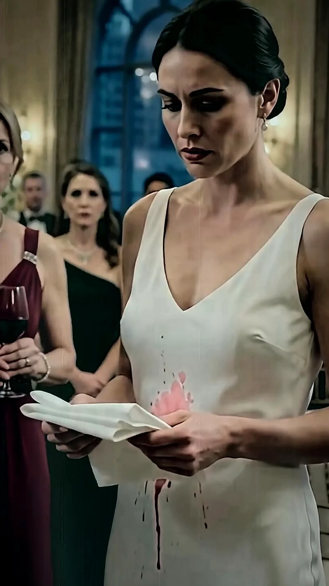 I stood in a blood‑stained silk dress, knowing the secret I’d guarded for months would finally shatter everything.