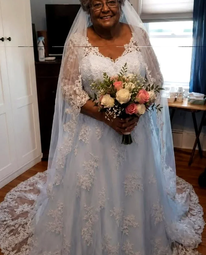 After a Lifetime Apart, My High School Sweetheart's Last Gift Left Me Breathless and Heartbroken