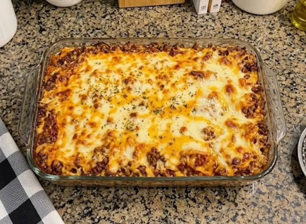 Cheesy Beef Lasagna Bake