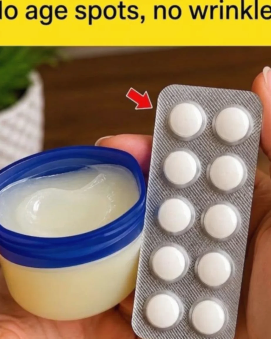 Mix this with Vaseline to look younger.