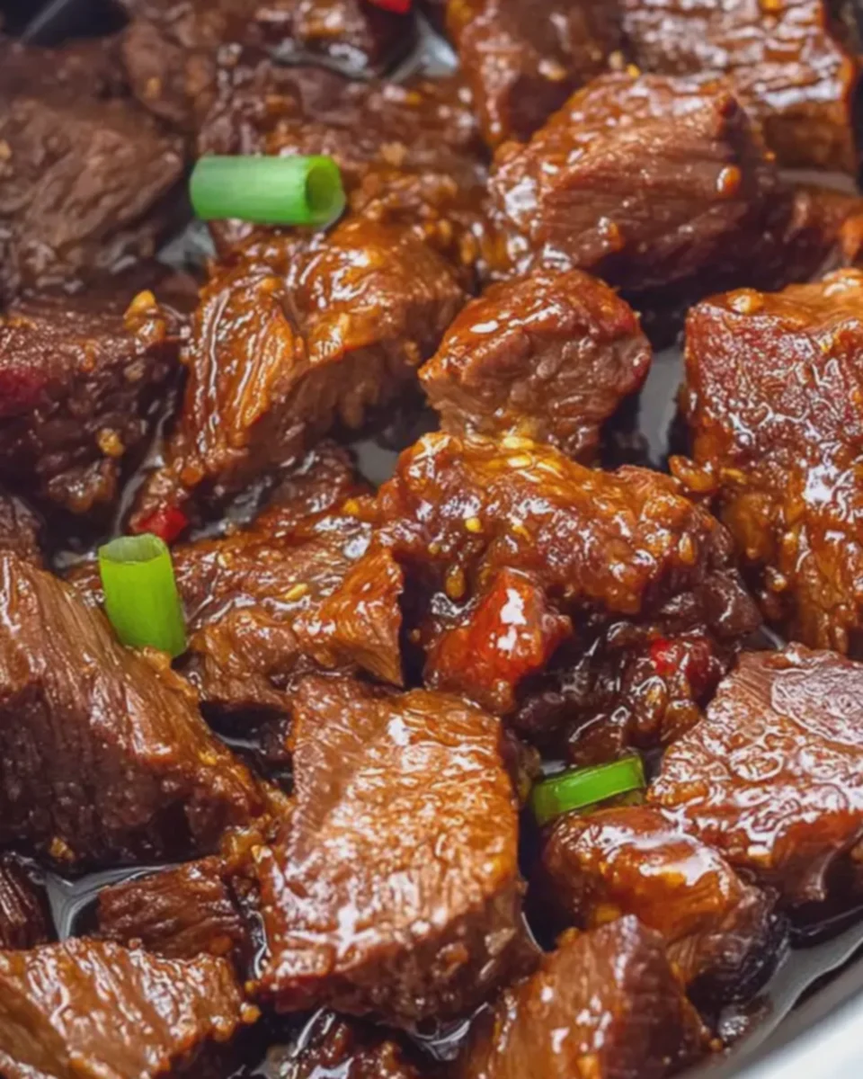 Slow Cooker Garlic Glazed Beef
