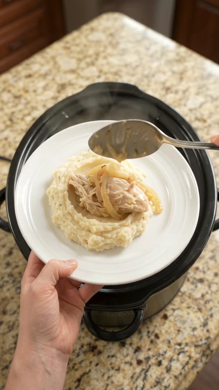 Crockpot Creamy Swiss French Onion Chicken
