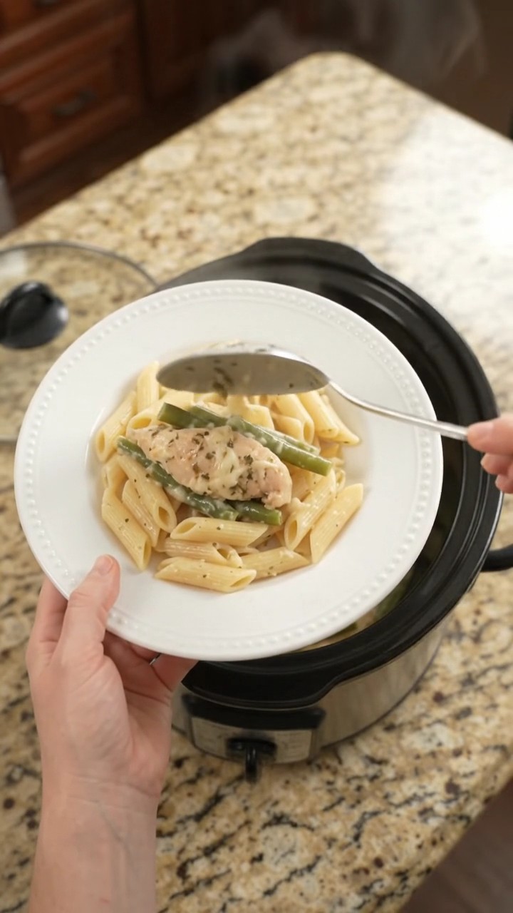 Crockpot Golden Mozzarella Green Bean Chicken Tenders