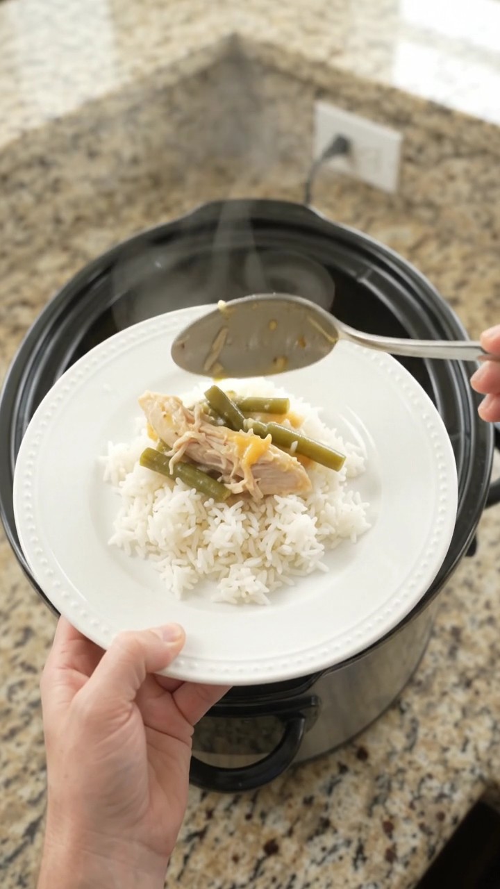 Crockpot Homestyle Cheddar Green Bean Turkey Breast