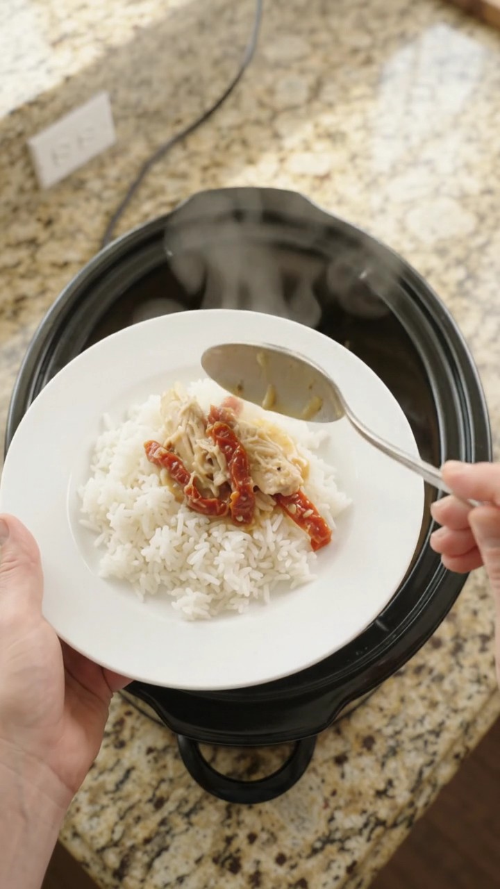 Crockpot Homestyle Cheddar Sun-dried Tomato Turkey Breast