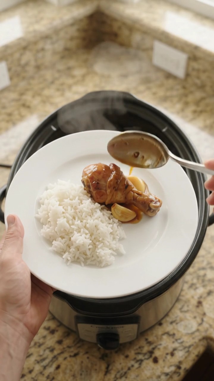 Crockpot Garlic Scallion Sweet Teriyaki Chicken Drumsticks