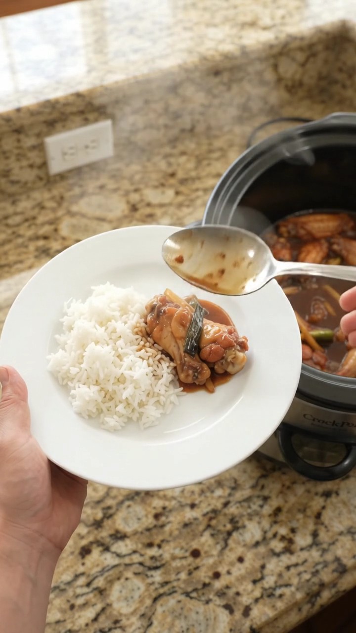 Crockpot Ginger Scallion Hickory BBQ Chicken Wings