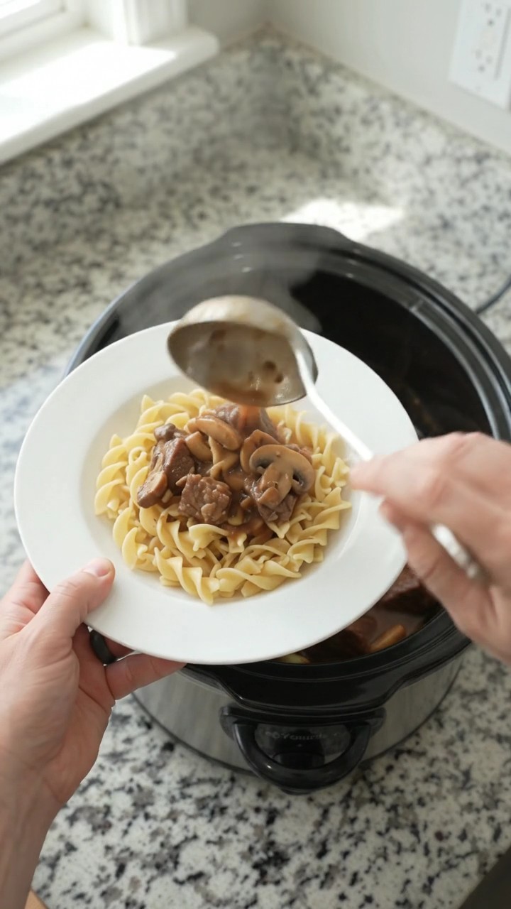 Crockpot Sour Cream Broccoli Beef Bites