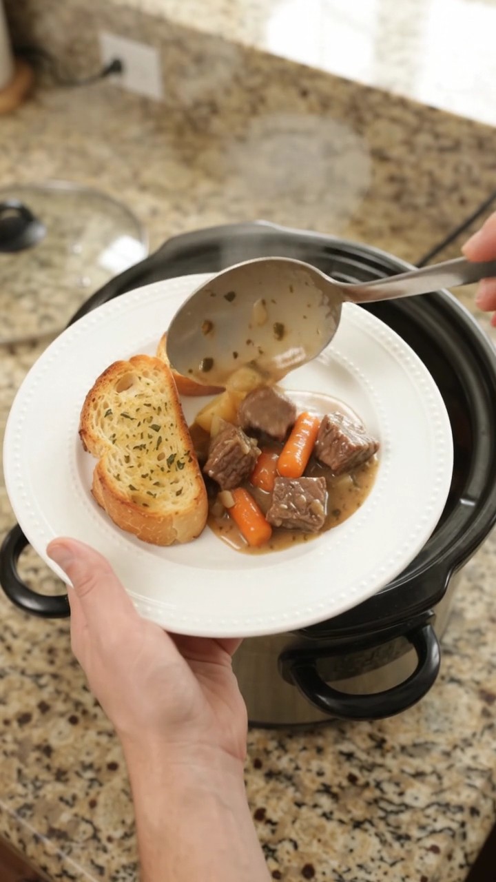 Crockpot Gruyère Cream Carrot Potato Beef Bites