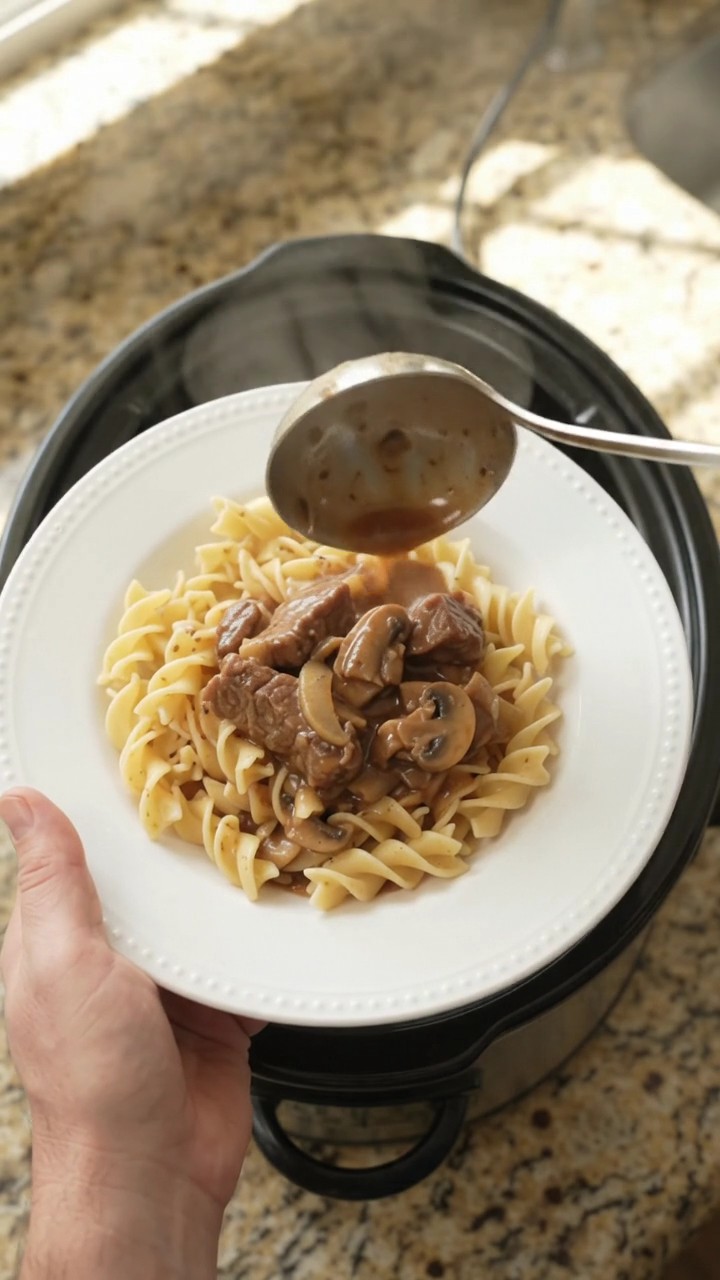 Crockpot Sour Cream Mushroom Sirloin Tips
