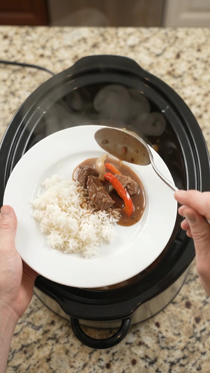Crockpot Bourbon Gravy Pepper Sirloin Tips