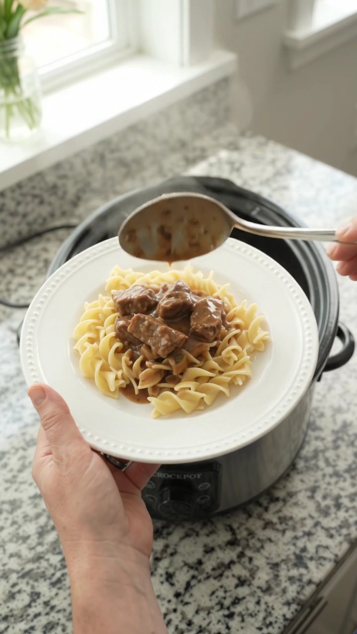 Crockpot Sour Cream Broccoli Sirloin Tips