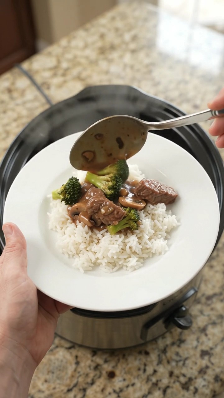 Crockpot Bourbon Gravy Broccoli Sirloin Tips