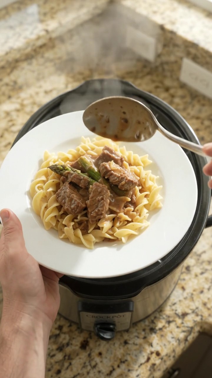 Crockpot Sour Cream Asparagus Sirloin Tips