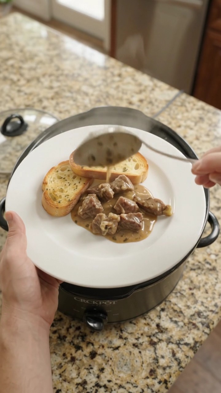 Crockpot Gruyère Cream Asparagus Sirloin Tips