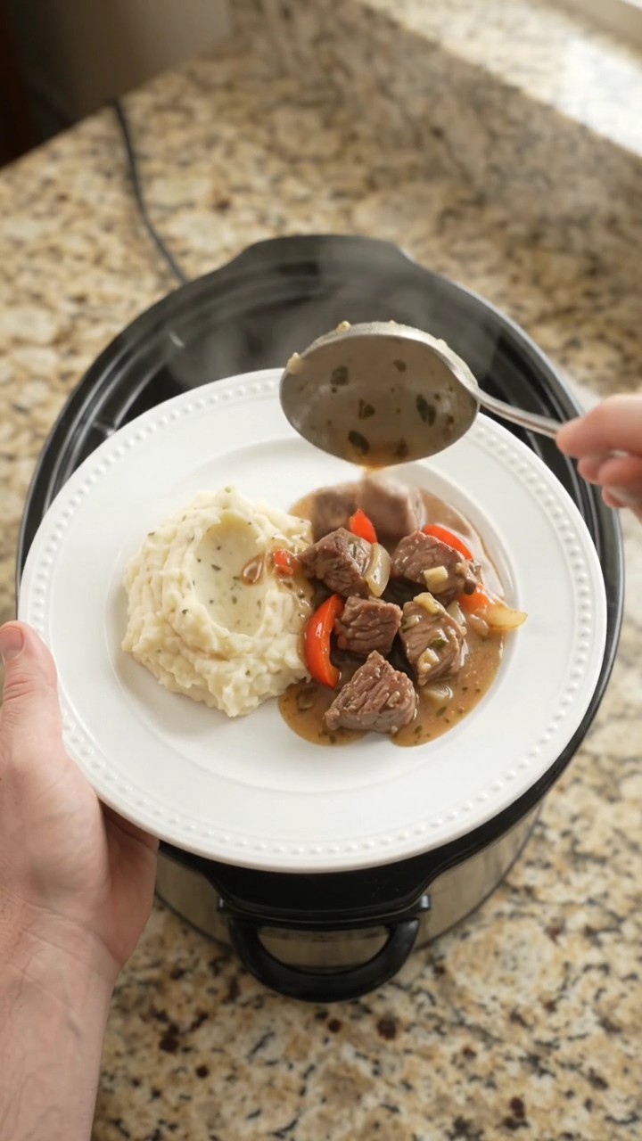 Crockpot Cowboy Butter Pepper Ribeye Bites