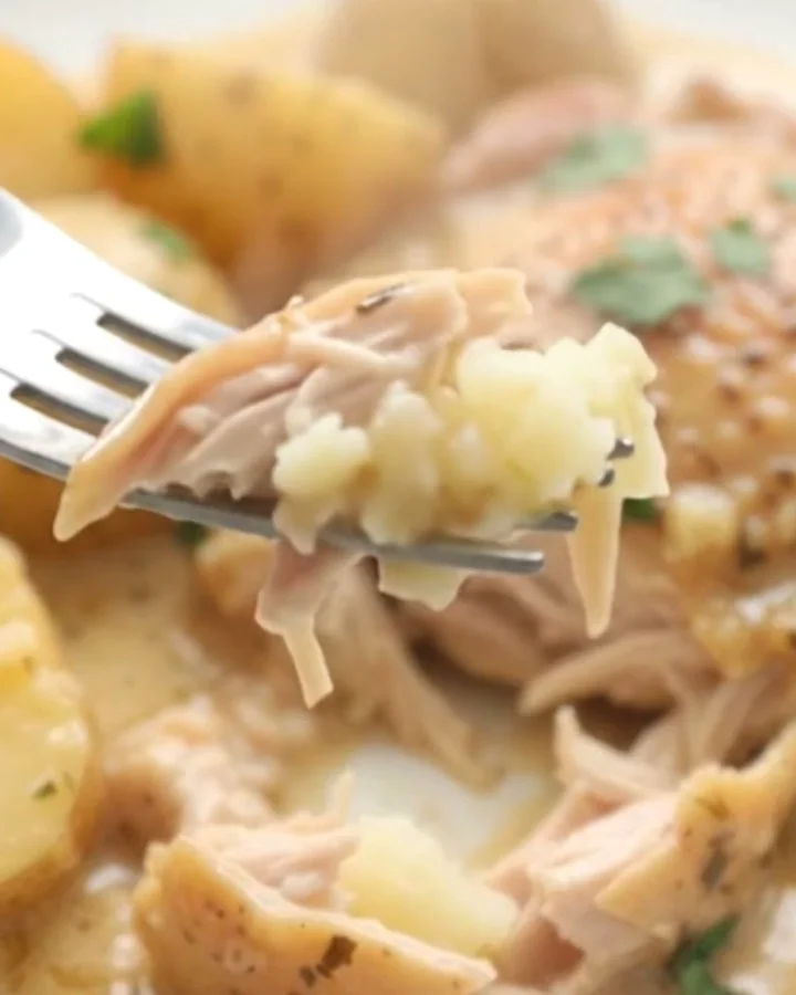 Crockpot Garlic Parmesan Chicken and Potatoes