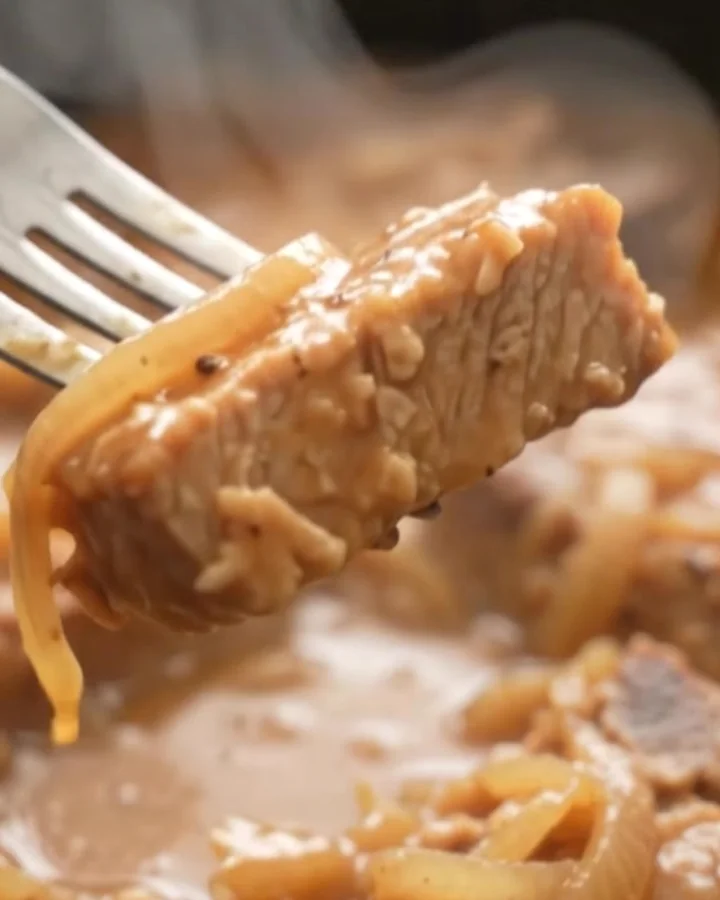 Crockpot Pork Chops and Gravy