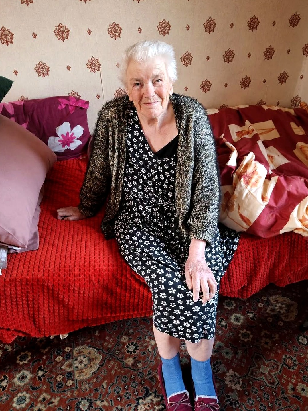 Grandma’s Shocking Last Dinner Invitation Leaves Family in Tears