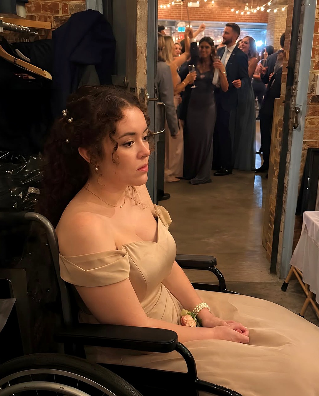 Sister Asked Me to Leave Her Wedding Because of My Wheelchair – The Hurtful Truth