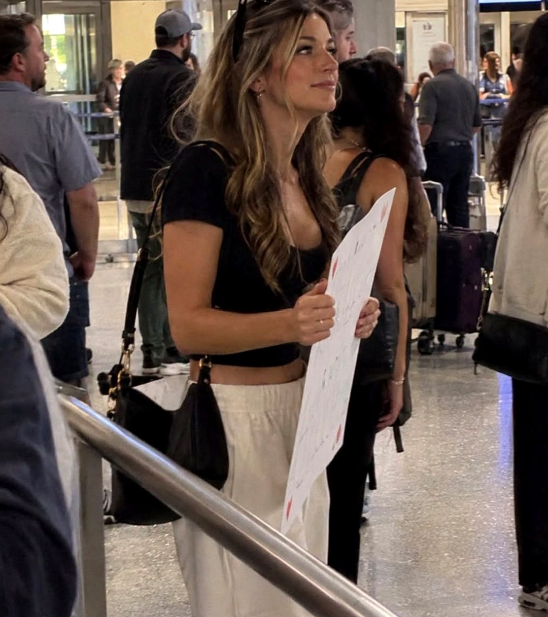 Surprise Airport Reunion Turns Into Shocking Discovery for Devoted Wife