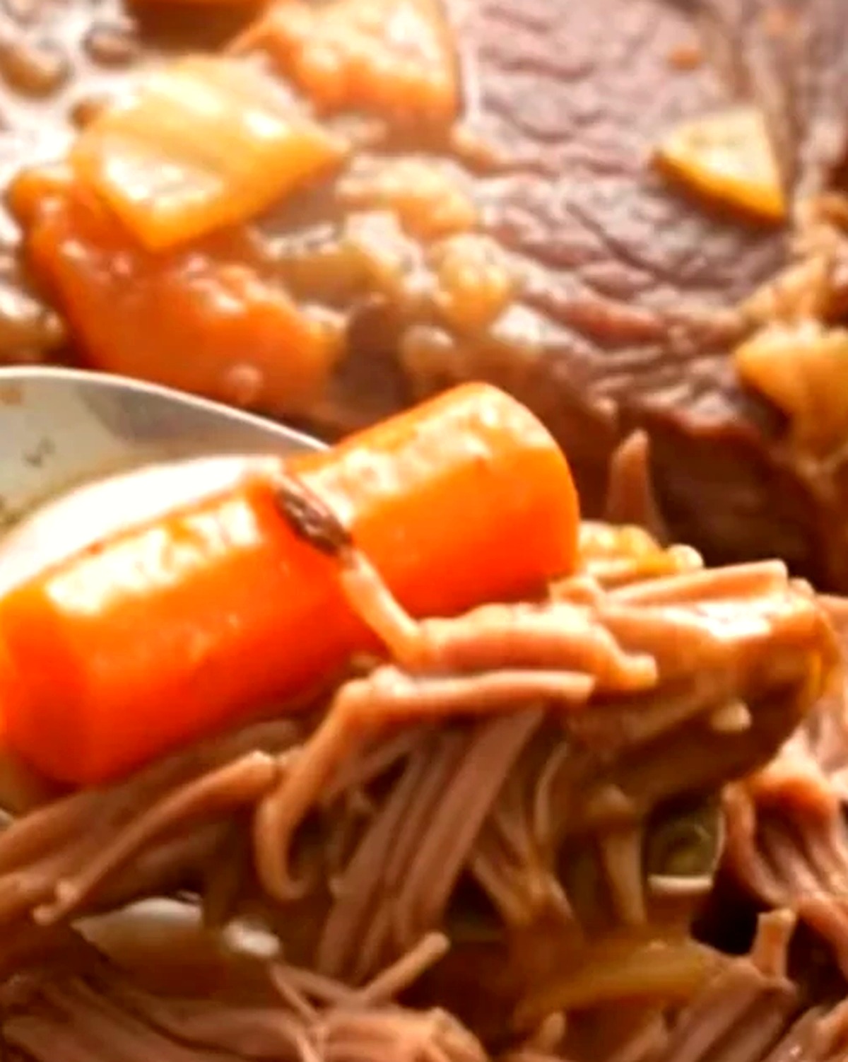 Why Placing a Wooden Spoon Across a Simmering Pot Stops Boil-Overs Instantly